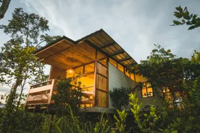Bamboo View / Heliconia Suite - Image 5