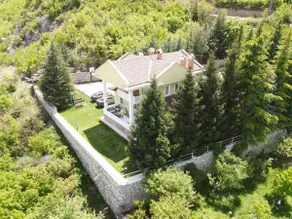Villa Amesia & Garden Comfort with a unique view. - Image 3