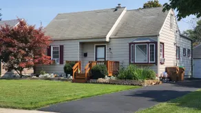 Cozy and spacious oehman home - Image 2