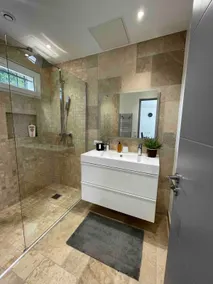 Independent air-conditioned studio with pool - Image 3