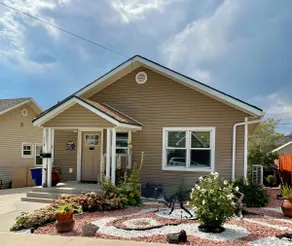 Historic Helper Guest House at the Switchyard - Image 2