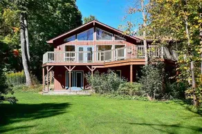 Luxury 4 Season Cottage - Image 4