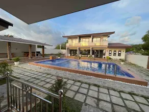 Exclusive 8-room Beach House with pool - Image 3