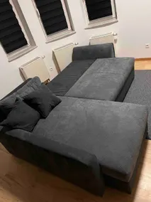 Centrally located accommodation - Image 4