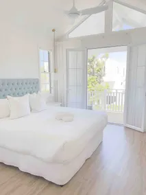Dreamy Beach House Escape - Image 3