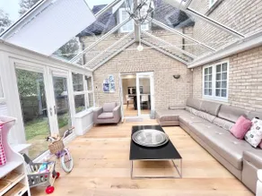 Luxury 4 Bedroom House @Oxley Park 5mins from CMK - Image 3
