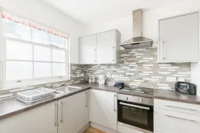 Marvel Apartments Leamington Spa - Image 3