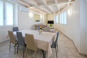 MARCONI HOLIDAY HOUSE 22 - Image 2