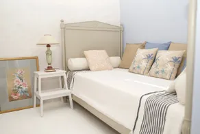 Charming Estuary Cottage Le Lapin Blanc 2 people - Image 2