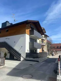 Rainer Luxury home - Image 4
