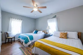 Duck Pond Cottage - Hot Tub, Fire Pit & Fast Wifi - Image 4