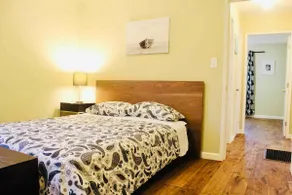 Two bedrooms, one bathroom, large kitchen, private bungalow - Image 3