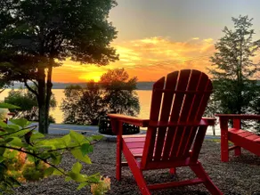 Lake House Luxury at its Finest! - Image 3