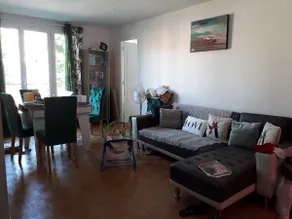 Luxury apartment next to the river - Image 5