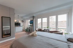 Atocha Balcony-WiFi-A/C-SmartTV - Image 3
