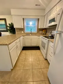 Condo in Excellent Location! - Image 4