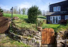 Cosy Cornish Cottage Retreat with Parking - Image 2