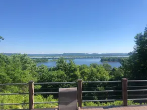 Beautiful Views of the Mississippi river - Image 5