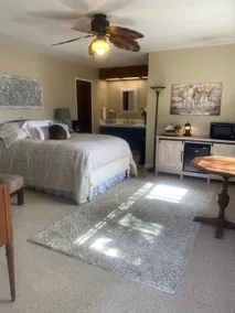 Suite - close to Sequoia’s - Image 5