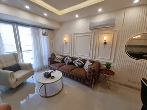 Luxurious 1BHK in Downtown City. - Image 5