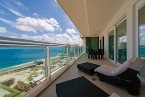 ★AMAZING VIEWS★ w/POOL|CLEANING PROTOCOLS ADOPTED - Image 2