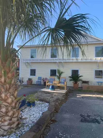 Golf Cart, 2 Bedrooms, Close to Beach, Sleeps 4 - Image 3