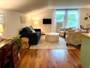 The Carriage House - Image 4