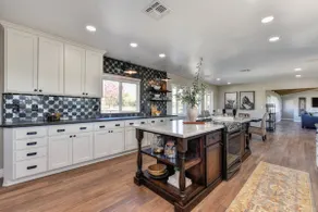 Gold Hill Estate with Pool on Acreage - Image 3