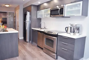 College/Yonge: 2 Bedroom/2 Bathroom - Image 2