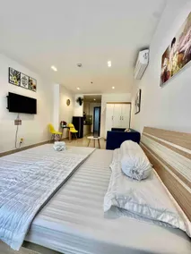 Teddy Apartment at Sky Center Luxury - Image 4