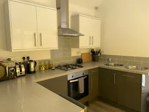 White Cottage Annexe - Image 2