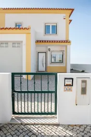 Fabulous Beach House on the Atlantic - Image 3