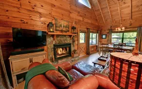 Waterfront Cabin: Trout Run Cabin - Image 3