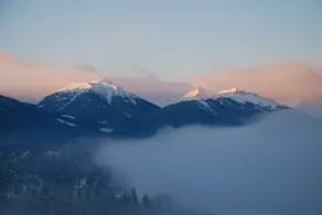 Great Mountain Views near Golf, Skiing and Hiking - Image 4