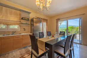 Helios Maisonette - Image 4
