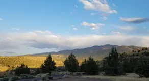 Deux View - Image 2