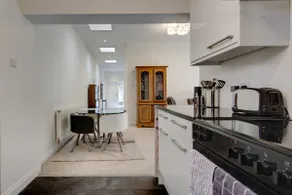 The Long Hall 2 bed ground floor annexed apartment - sleeps 6 - Image 5