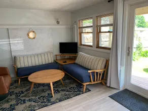 Heart of Kittery Foreside, Waterfront Apartment - Image 4