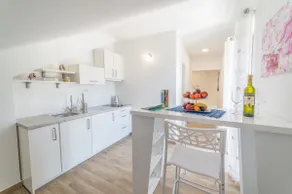 Comfortable Apartment, balcony&seaview - Revelin - Image 5