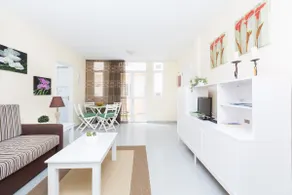 LOVELY BEACH PENTHOUSE - Image 3
