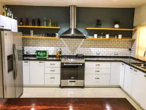 Comfortable stay. Excellent location. Option for 3 people - Image 5
