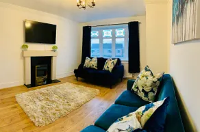 Homely Detached 3 bedroom house near Sheffield - Image 2