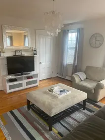 The Family House - 3 Bedroom Condo with Parking - Image 4