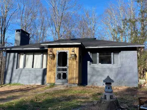 Woodbourne Country Getaway | Pool + Hot Tub - Image 3
