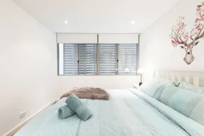 Tranquil Leisure Home · CBD Fine Decor Themed Apartment - Central Station | Central Park | Darling Harbor | Chinatown | Near Everything - Image 3