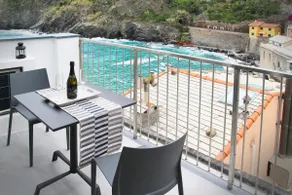 MADA Charm Apartments Jacuzzi - Sea View - Image 3