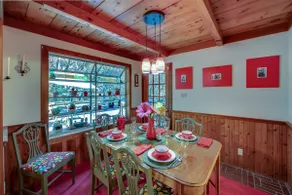 King Beds Near Wining, Dining & Yr-Round Adventure - Image 5
