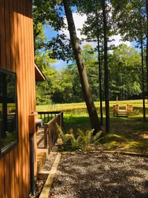 Modern Cottage Getaway - Image 4