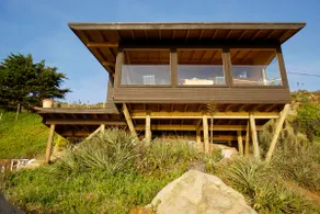 Loft with a unique ocean view - Image 3