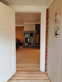 Charming log cabin - Image 2